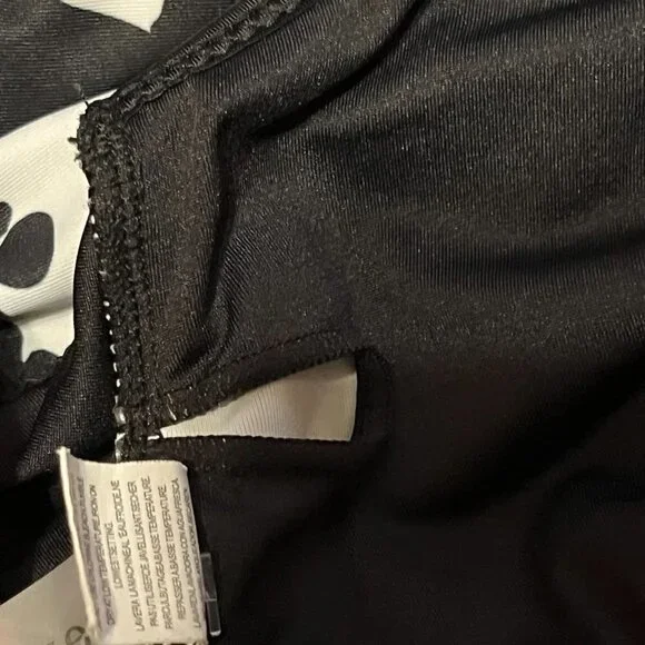 Hawaiian Floral Print One-Piece Lace-Up Bathing Suit - Picture 9 of 9